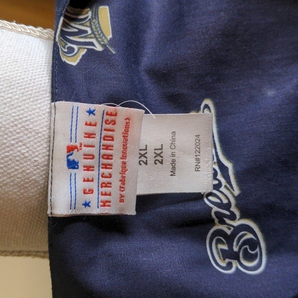 MKE BREWERS genuine merchandise MLB 2XL dark navy Surgical Scrub Top - Picture 10 of 11
